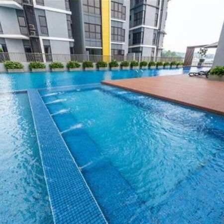 Cozy Mayfair Homestay Puchong Esterno foto