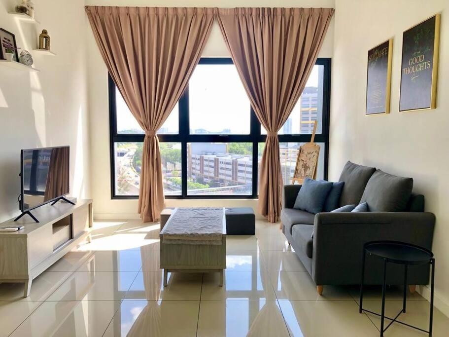 Cozy Mayfair Homestay Puchong Esterno foto