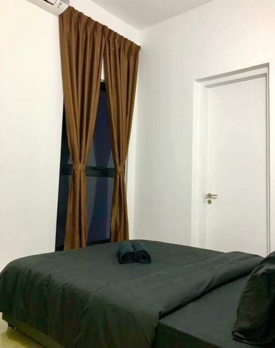 Cozy Mayfair Homestay Puchong Esterno foto