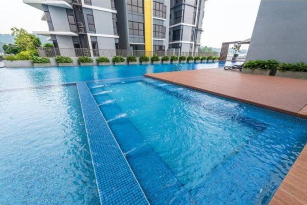 Cozy Mayfair Homestay Puchong Esterno foto